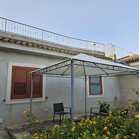 Porta Di Ferro *